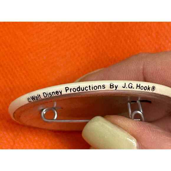 Vintage Mickey Mouse pin from Mickey & Co by JG Hook Walt Disney Productions - Picture 3 of 3